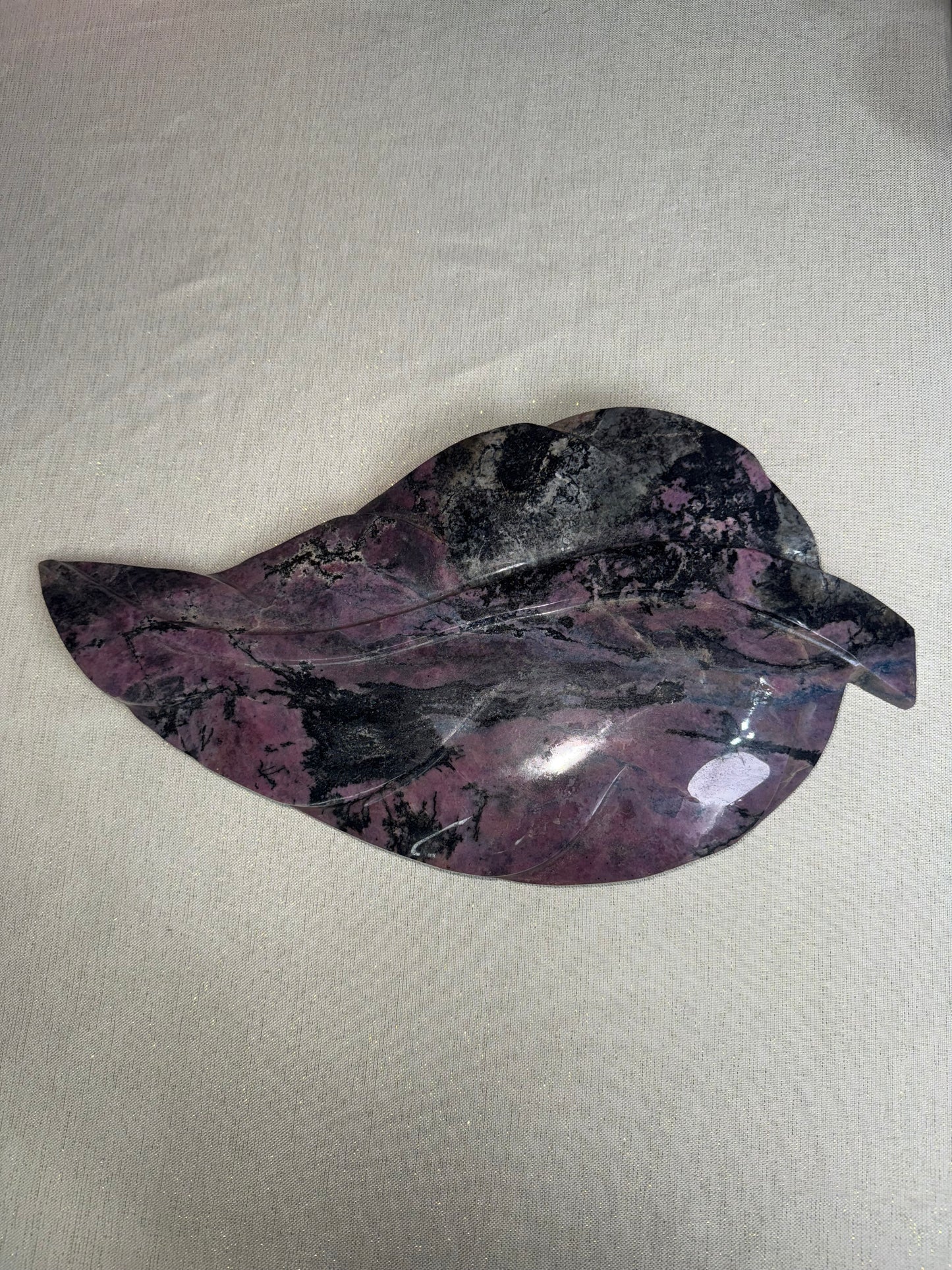 Rhodonite Leaf Carving –Brazil