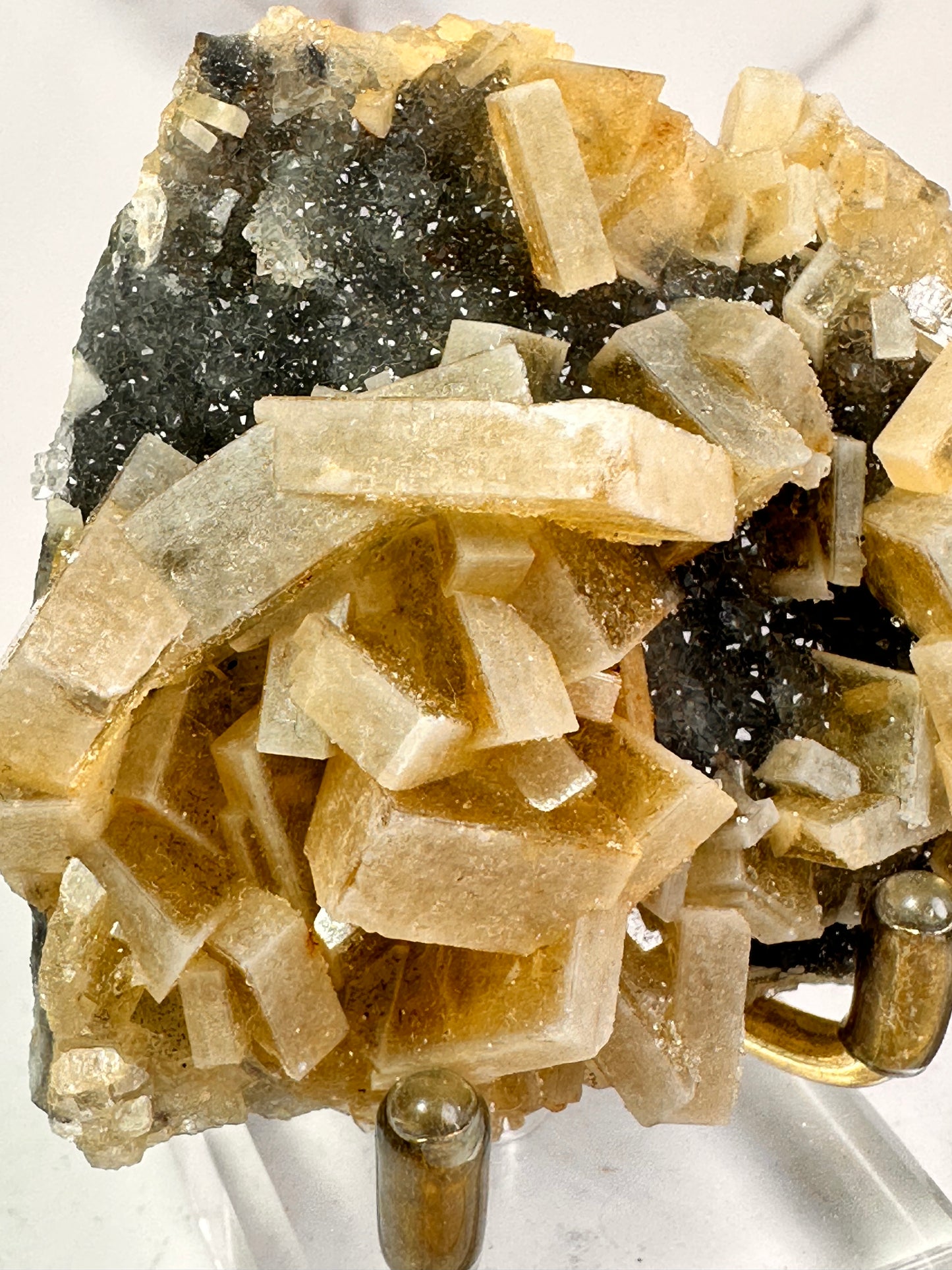 Barite on Sugar Quartz | Fuzhou, Jiangxi, China