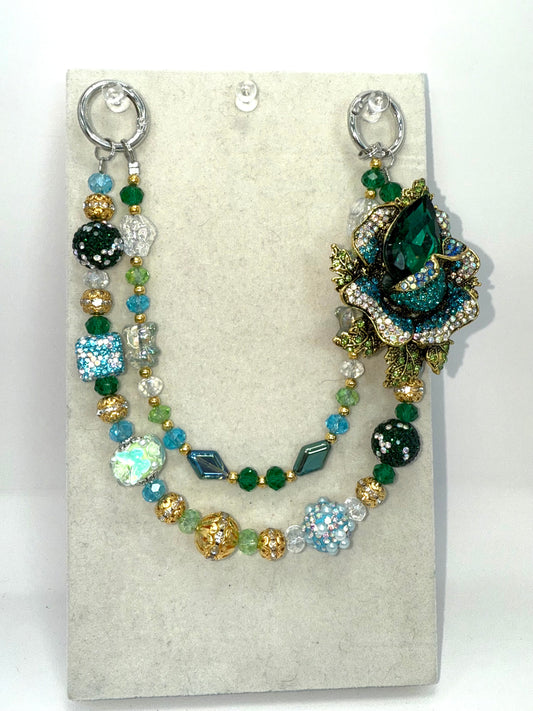 Emerald Green Rose and Beads Keychain