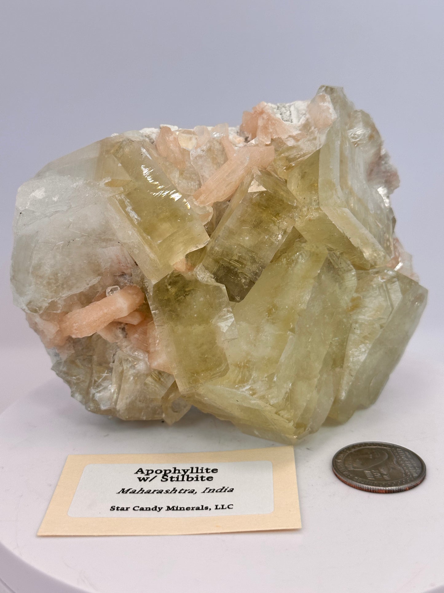 Apophyllite with Stilbite